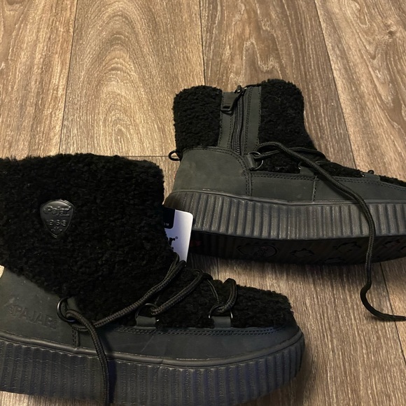 Pajar Canada waterproof Sherpa black boots with laces - Picture 5 of 8